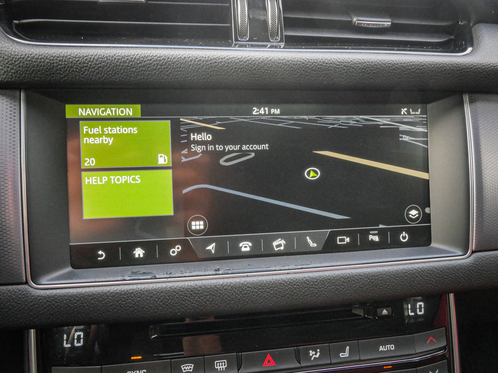 Used 2018 Jaguar XF R-Sport AWD/4WD image 24