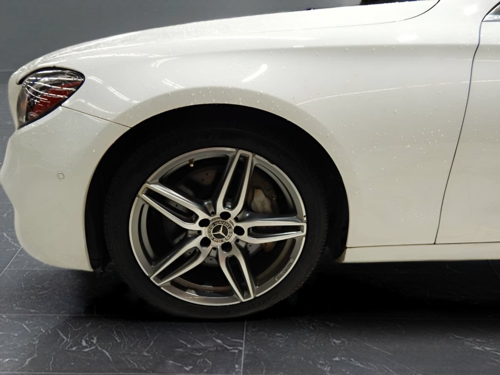 Used 2019 Mercedes-Benz E 300 4MATIC w/ Premium 1 Package image 30