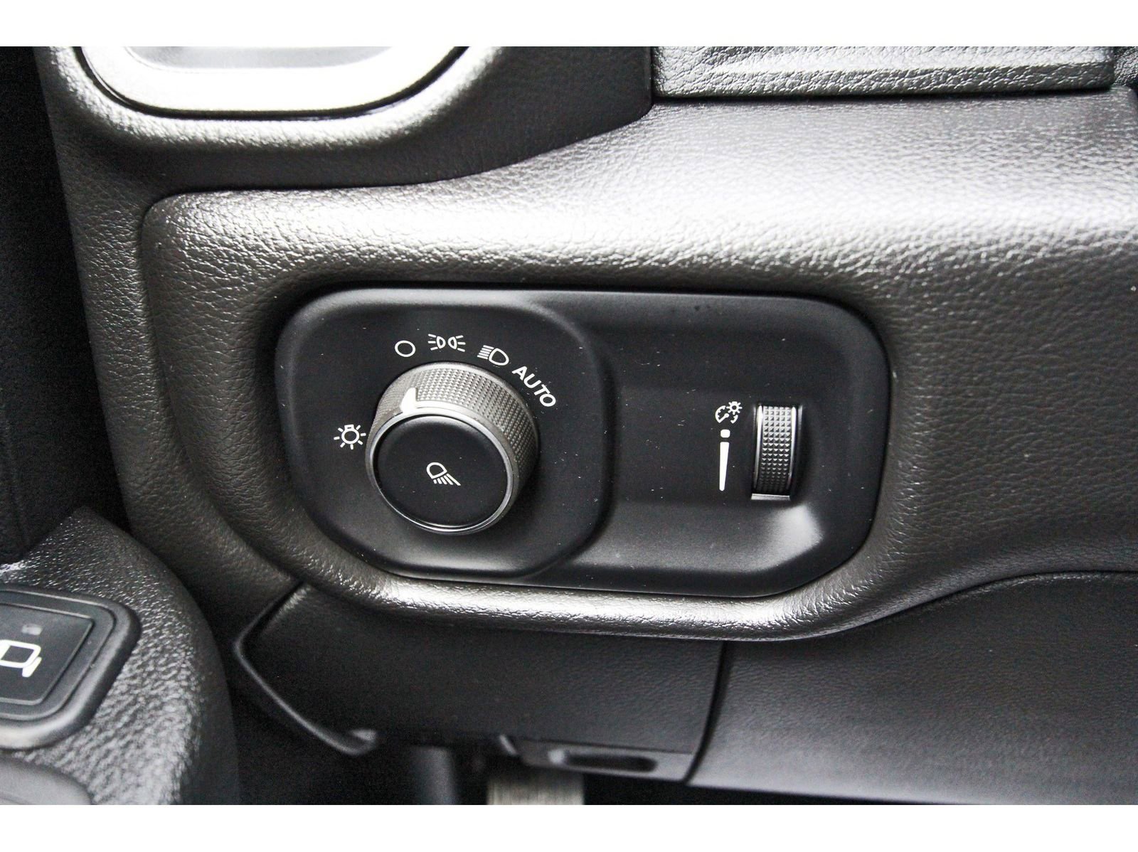 Used 2023 RAM 2500 Tradesman image 19