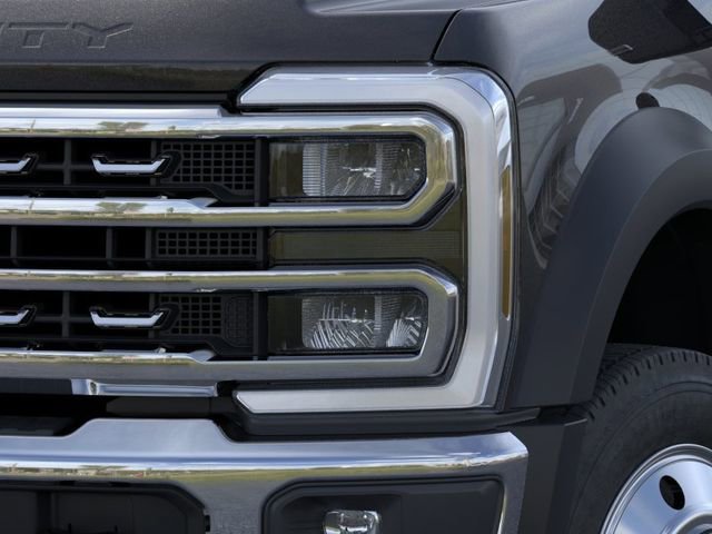 New 2026 Ford F450 Lariat image 18