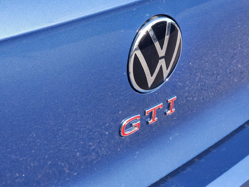 New 2026 Volkswagen GTI SE FWD image 30