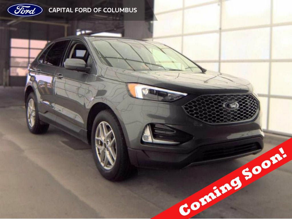 Used 2024 Ford Edge SEL w/ Convenience Package
