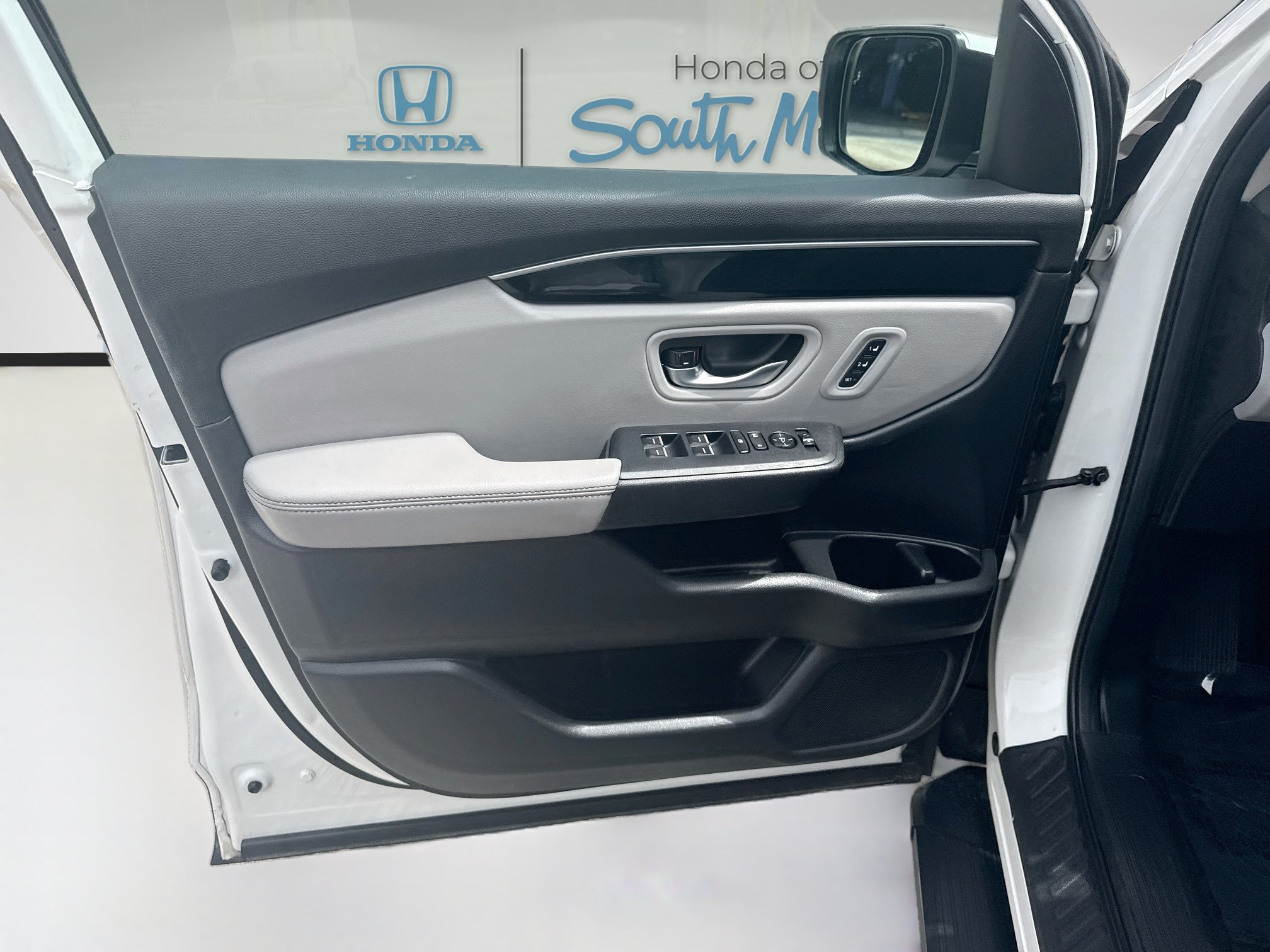 Certified 2025 Honda Pilot EX-L image 19