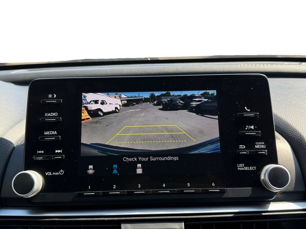 Used 2019 Honda Accord LX image 15
