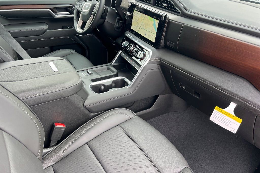 New 2026 GMC Sierra 2500 Denali w/ Denali Reserve Package image 12