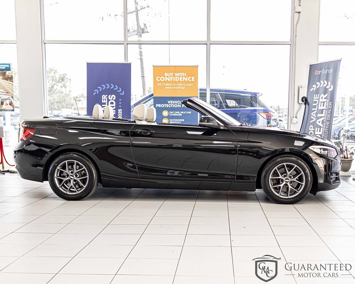 Used 2017 BMW 230i xDrive Convertible AWD/4WD image 9