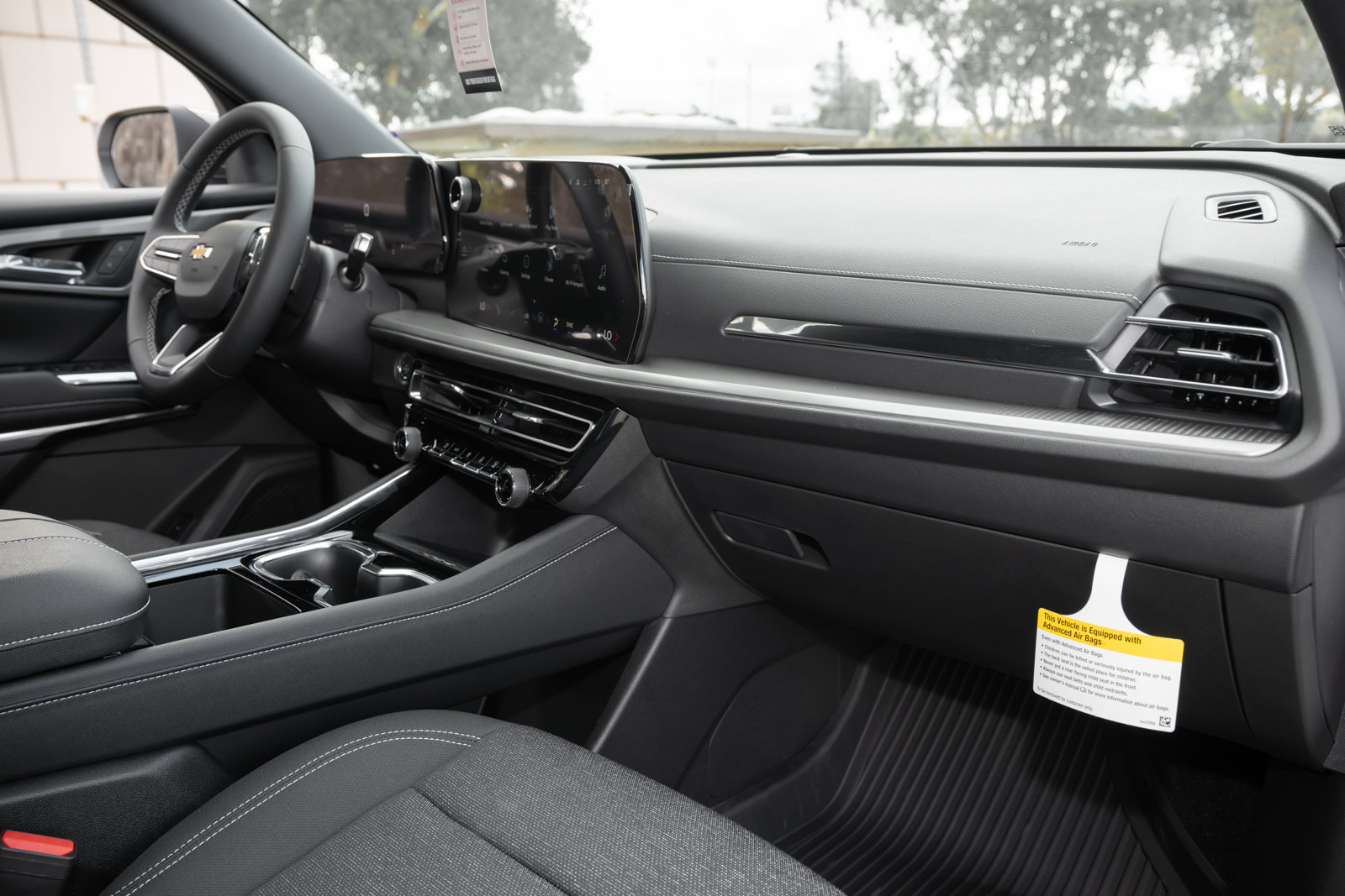 New 2026 Chevrolet Traverse LT w/ Driver Confidence Package image 40