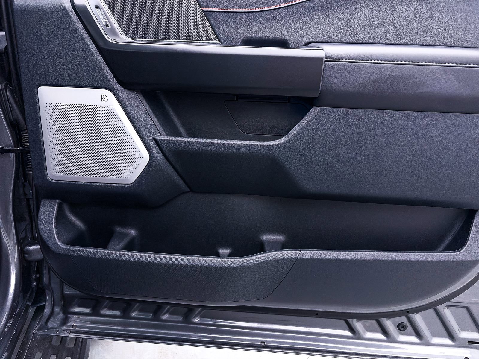 Used 2025 Ford F150 Raptor image 55