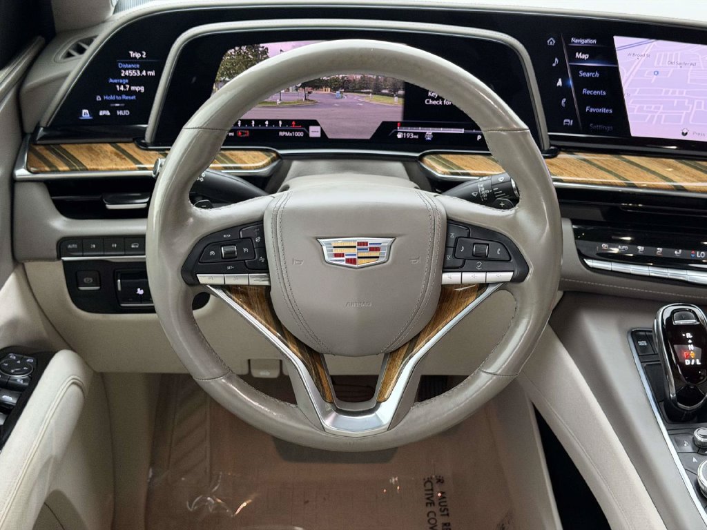 Used 2021 Cadillac Escalade Sport Platinum AWD/4WD image 19