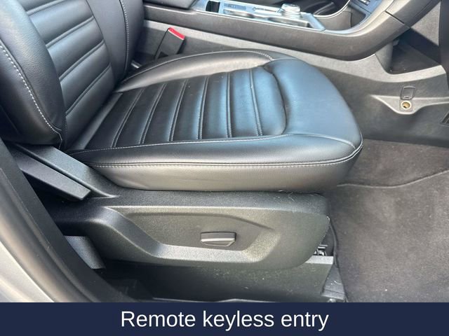 Used 2022 Ford Edge SEL w/ Convenience Package image 14