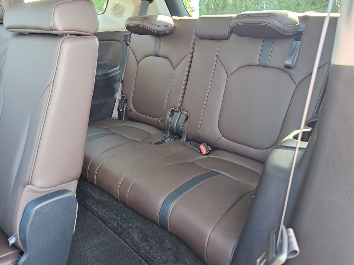 Used 2023 Honda Pilot Elite image 27
