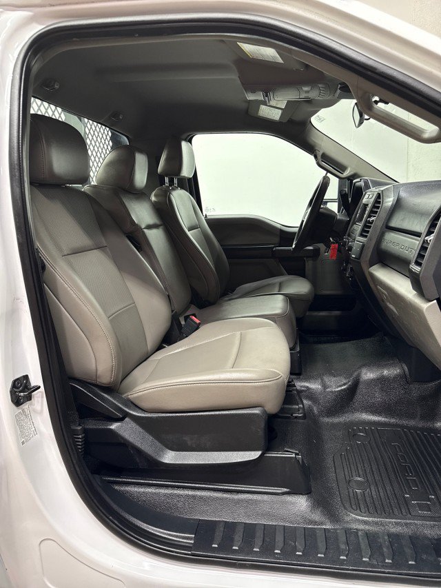 Used 2020 Ford F550 2WD Regular Cab Super Duty image 20
