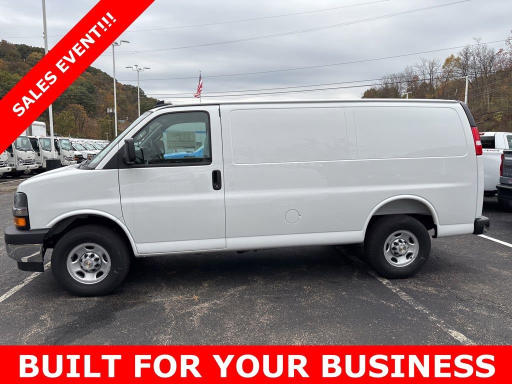 New 2025 Chevrolet Express 2500 w/ Driver Convenience Package video 2