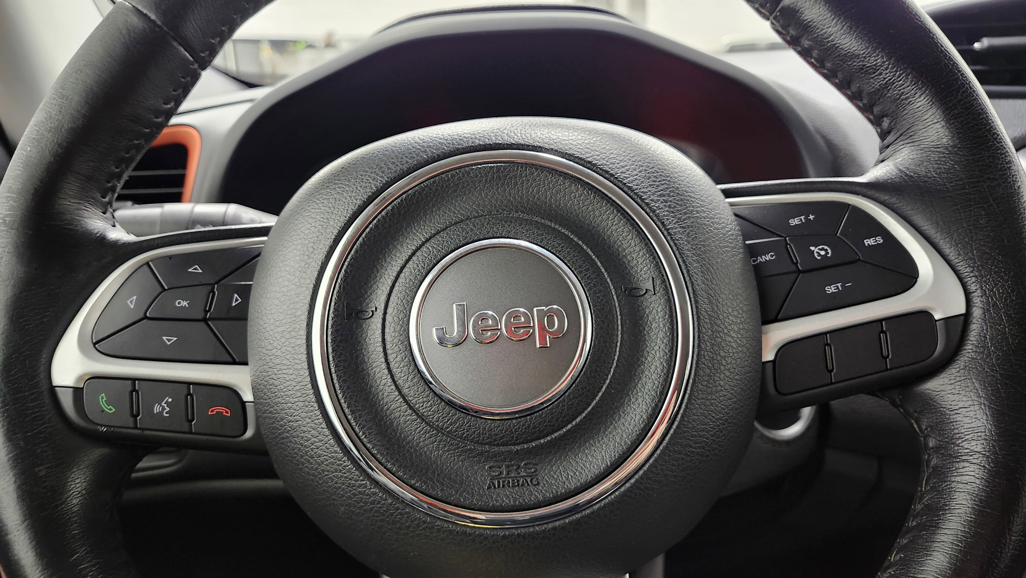 Used 2020 Jeep Renegade Latitude image 24