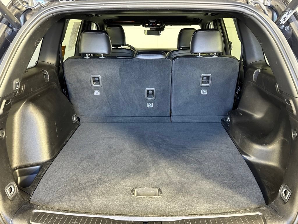 Certified 2025 Jeep Grand Cherokee Altitude AWD/4WD image 39