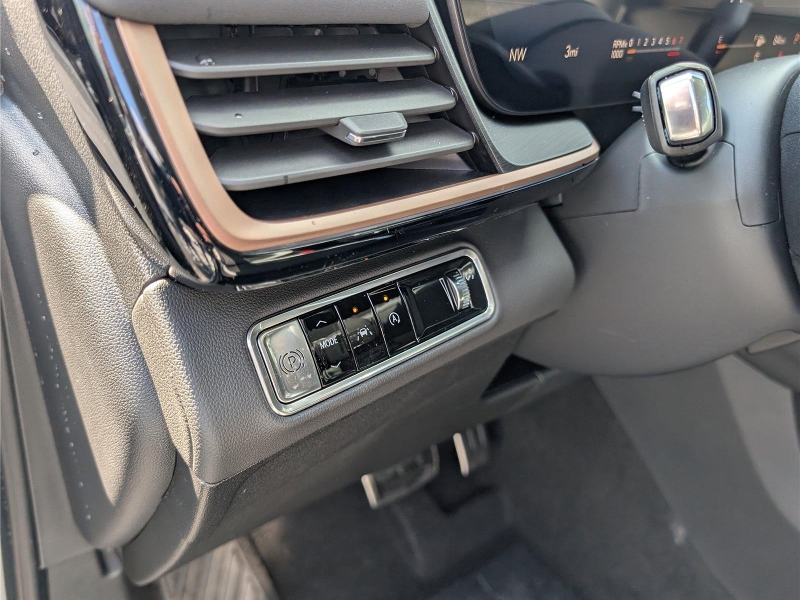 New 2026 Buick Envision Sport Touring AWD/4WD image 19