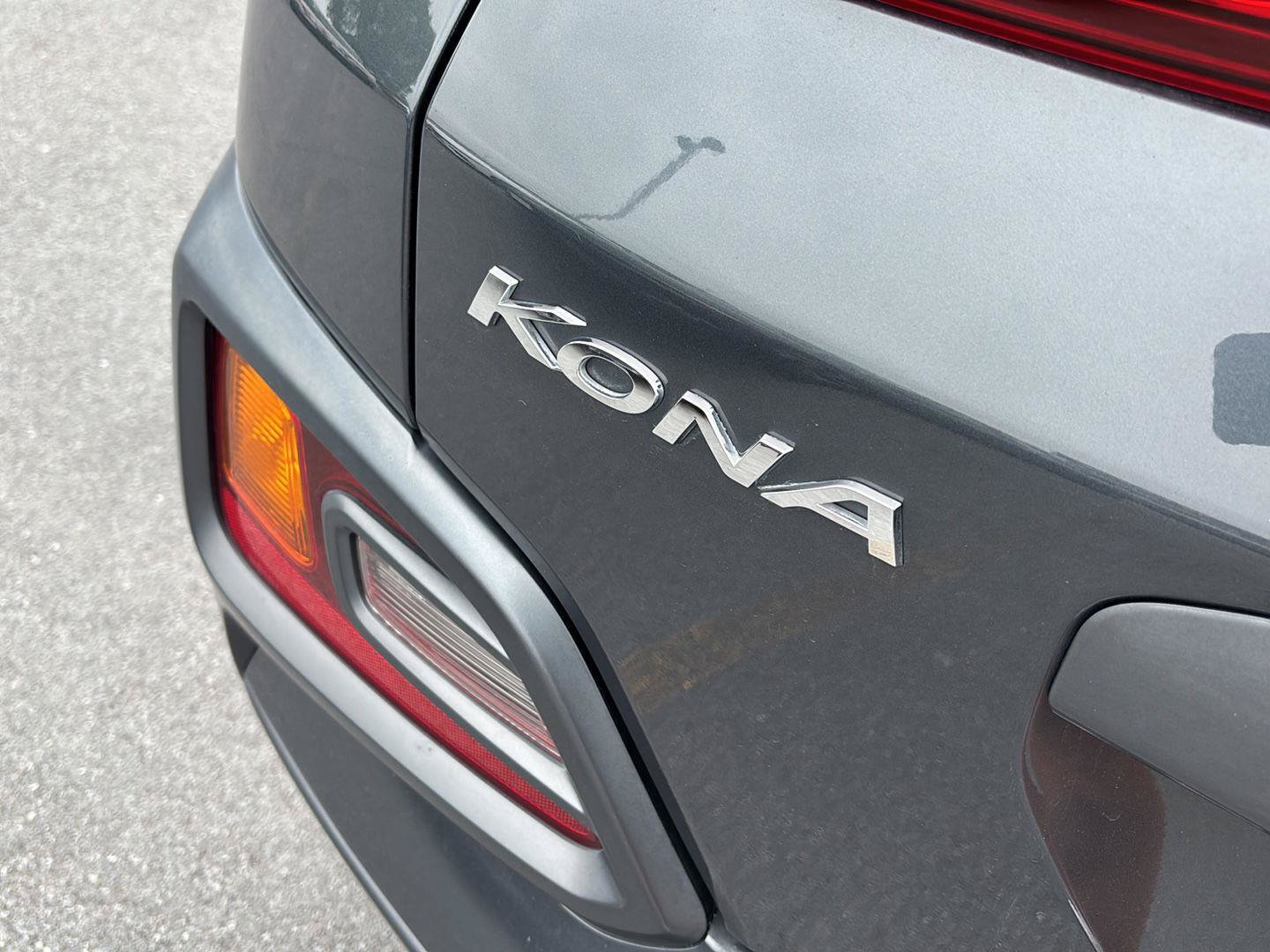 Used 2018 Hyundai Kona Limited AWD/4WD image 13