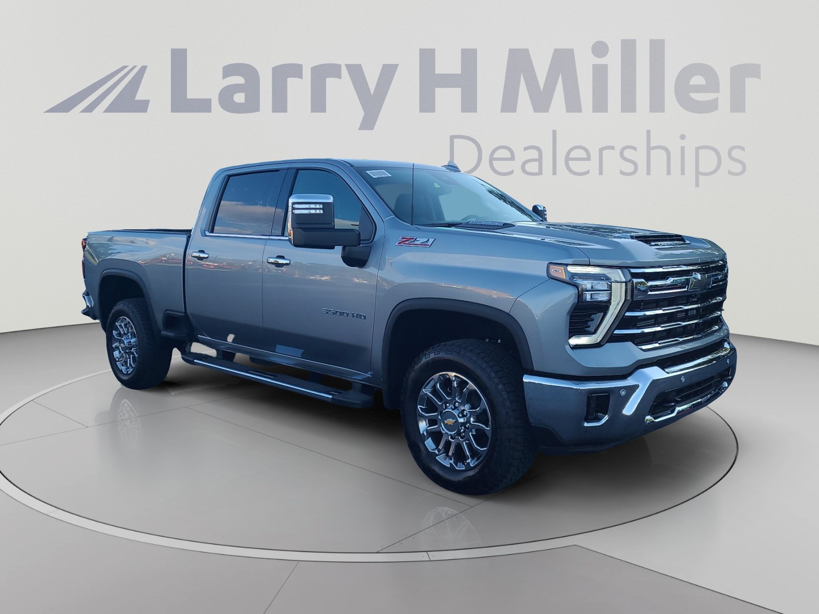 New 2026 Chevrolet Silverado 3500 LTZ w/ LTZ Plus Package AWD/4WD image 7