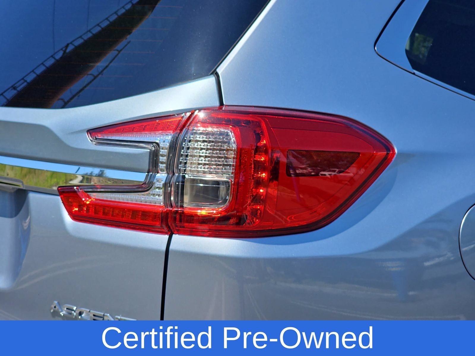 Used 2025 Subaru Ascent Touring AWD/4WD image 39