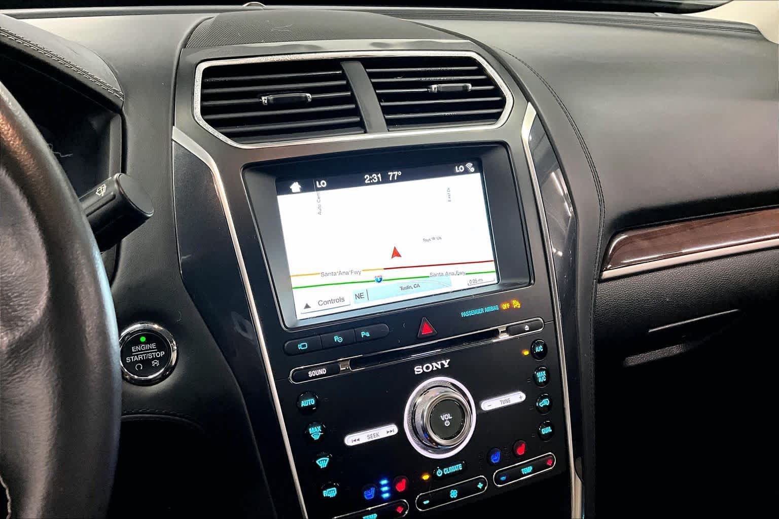 Used 2018 Ford Explorer Platinum AWD/4WD image 6