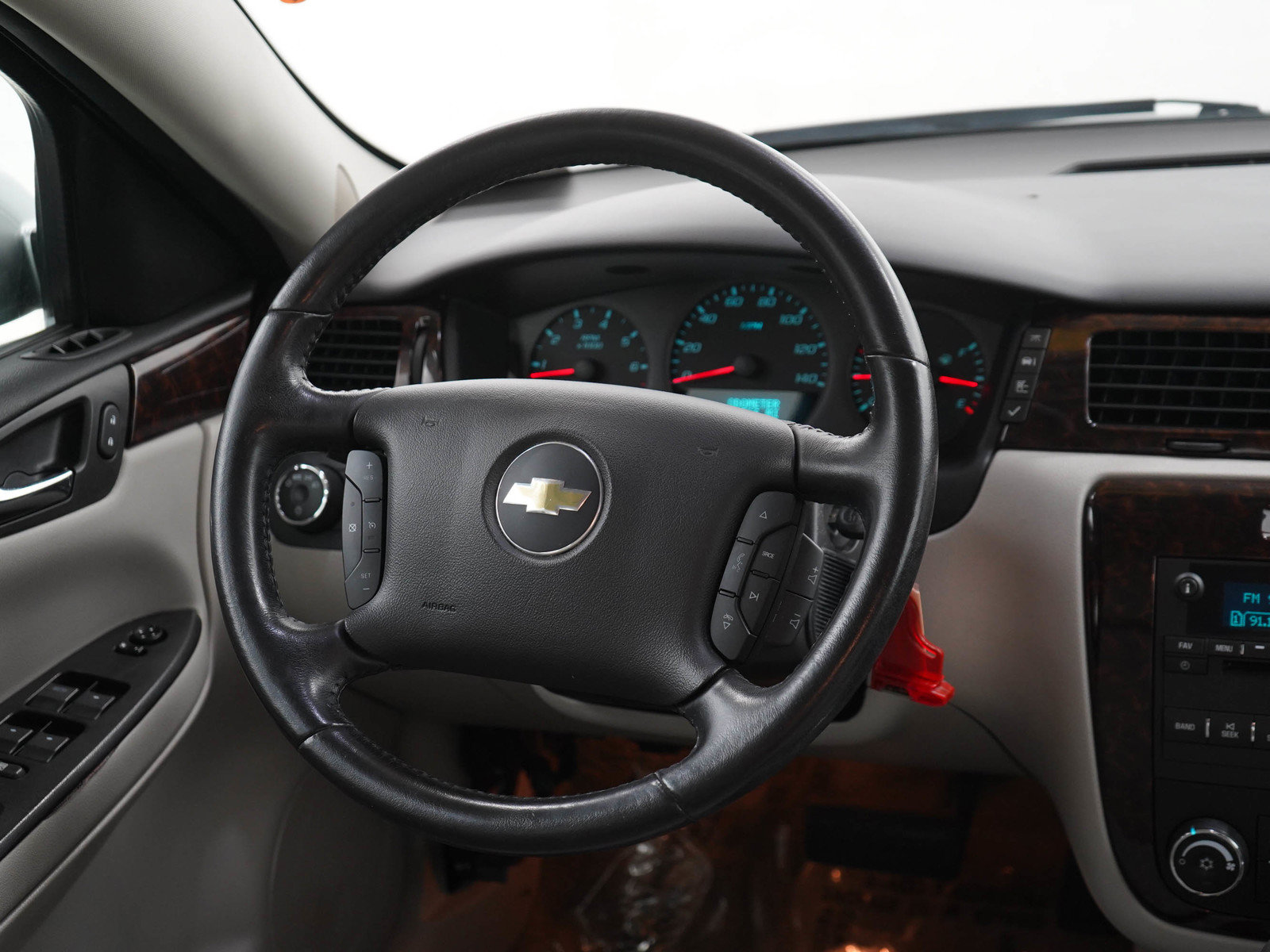 Used 2014 Chevrolet Impala Limited LS FWD image 14
