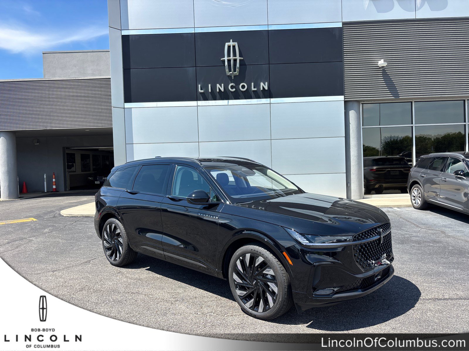 New 2026 Lincoln Nautilus Reserve w/ Jet Appearance Package