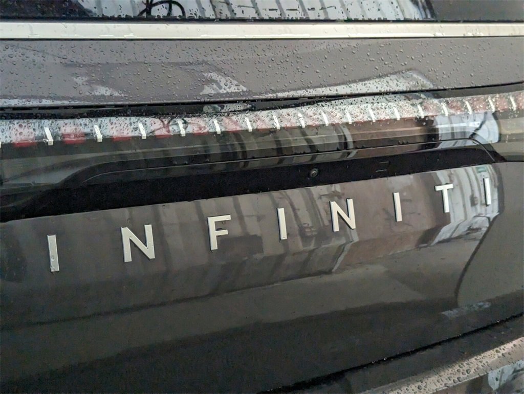 New 2026 INFINITI QX80 Pure w/ Cargo Package image 11