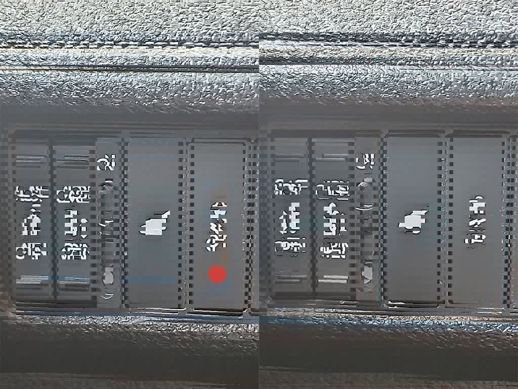 New 2026 Honda Odyssey EX-L image 18