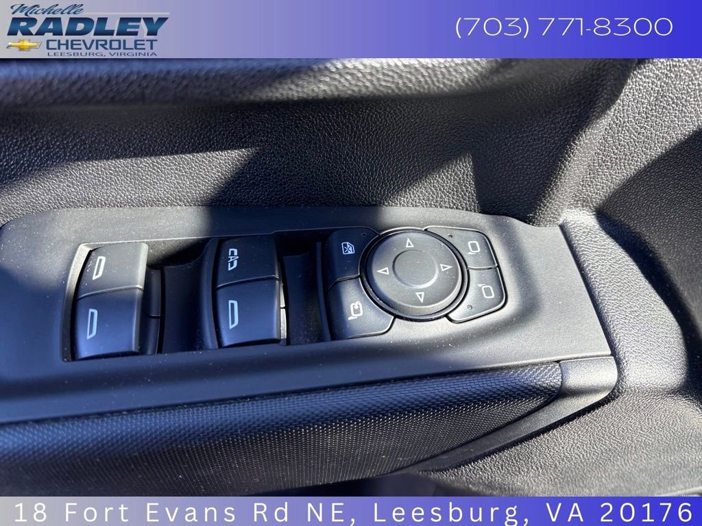 Used 2024 Chevrolet Silverado 2500 Custom w/ Custom Value Package image 13