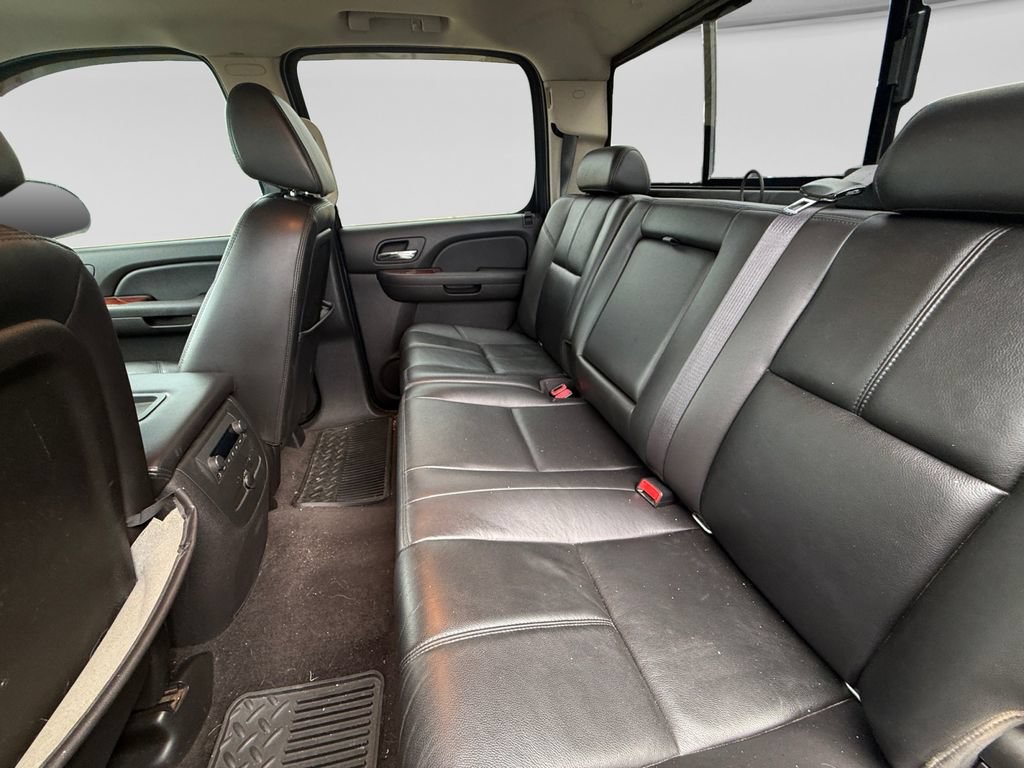 Used 2009 Chevrolet Silverado 1500 LTZ w/ Safety Package AWD/4WD image 29