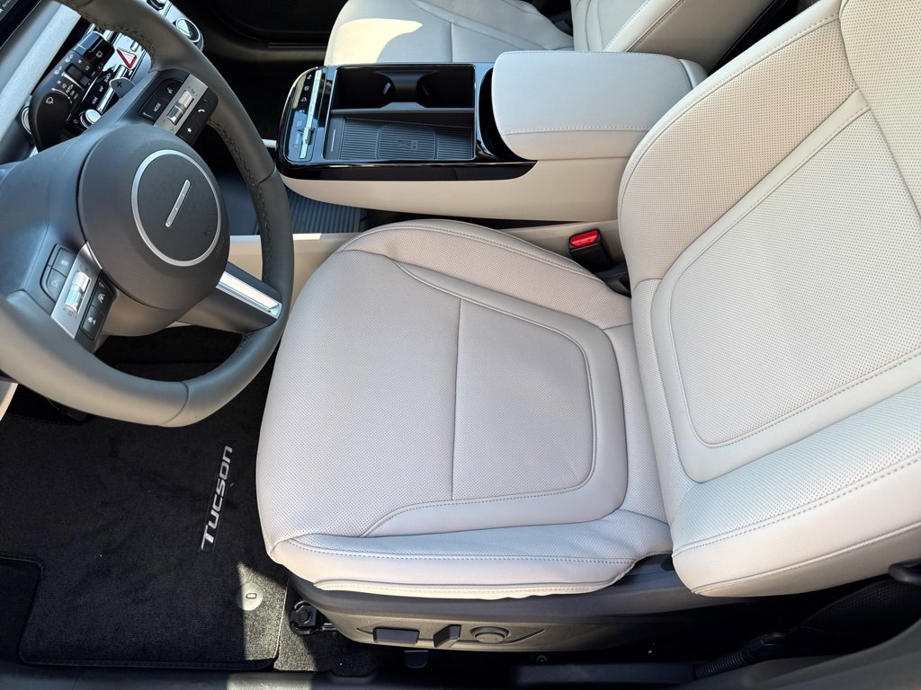 New 2026 Hyundai Tucson Limited image 12
