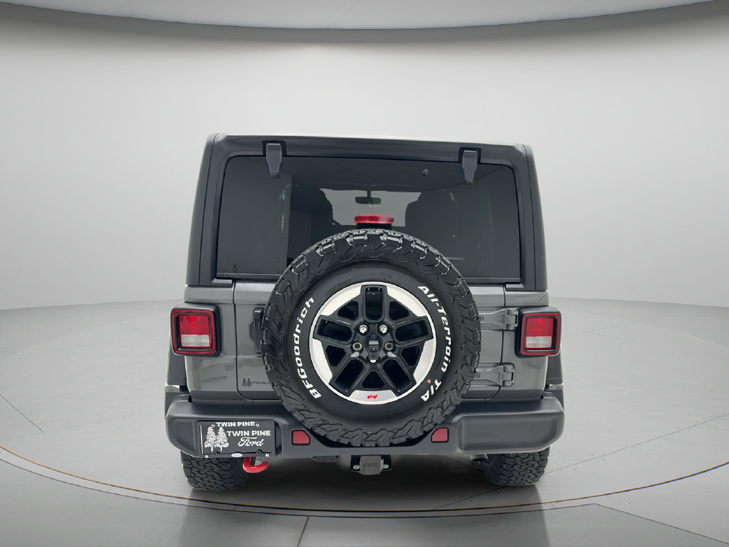 Used 2022 Jeep Wrangler Unlimited Rubicon w/ Cold Weather Group AWD/4WD image 6