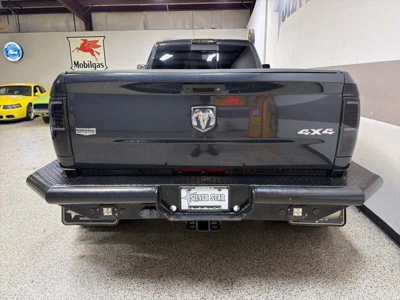Used 2015 RAM 3500 Laramie w/ Convenience Group AWD/4WD image 8