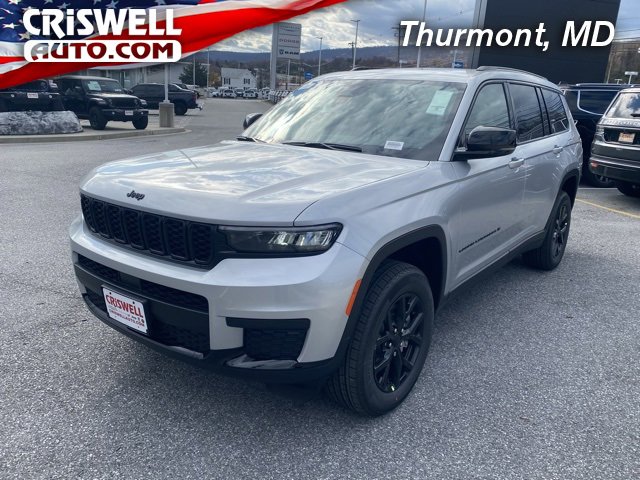 New 2025 Jeep Grand Cherokee L Altitude image 1