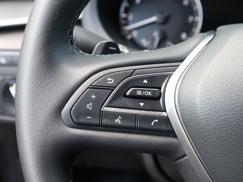 Certified 2025 INFINITI QX50 Luxe AWD/4WD image 37