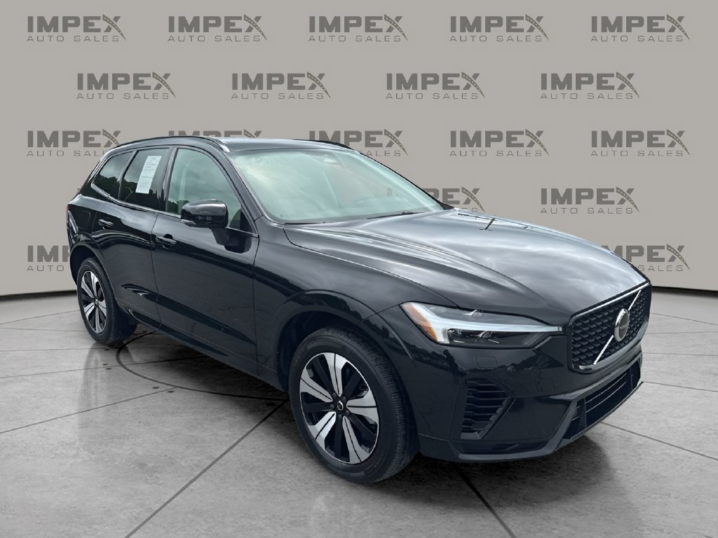Used 2024 Volvo XC60 T8 Core AWD/4WD image 7