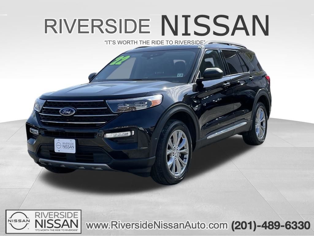 Used 2022 Ford Explorer XLT w/ Equipment Group 202A AWD/4WD image 1