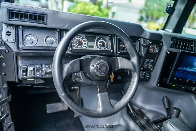 Used 2003 HUMMER H1 4-Door Open Top AWD/4WD image 20