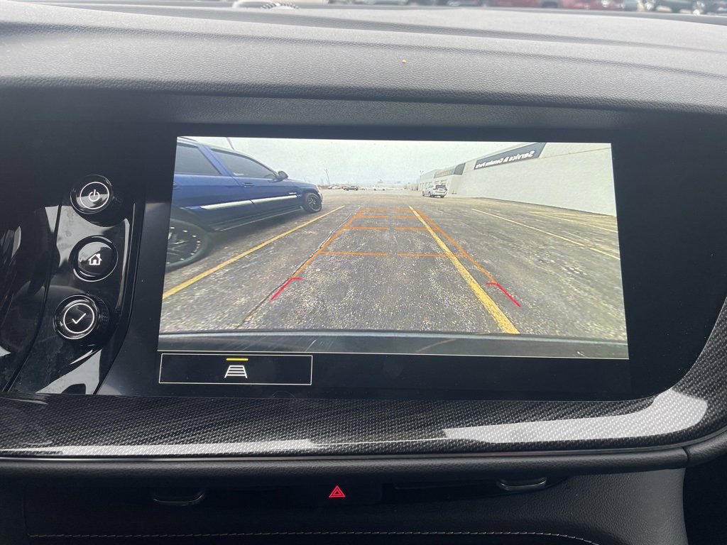 Used 2023 Buick Envision Essence image 27