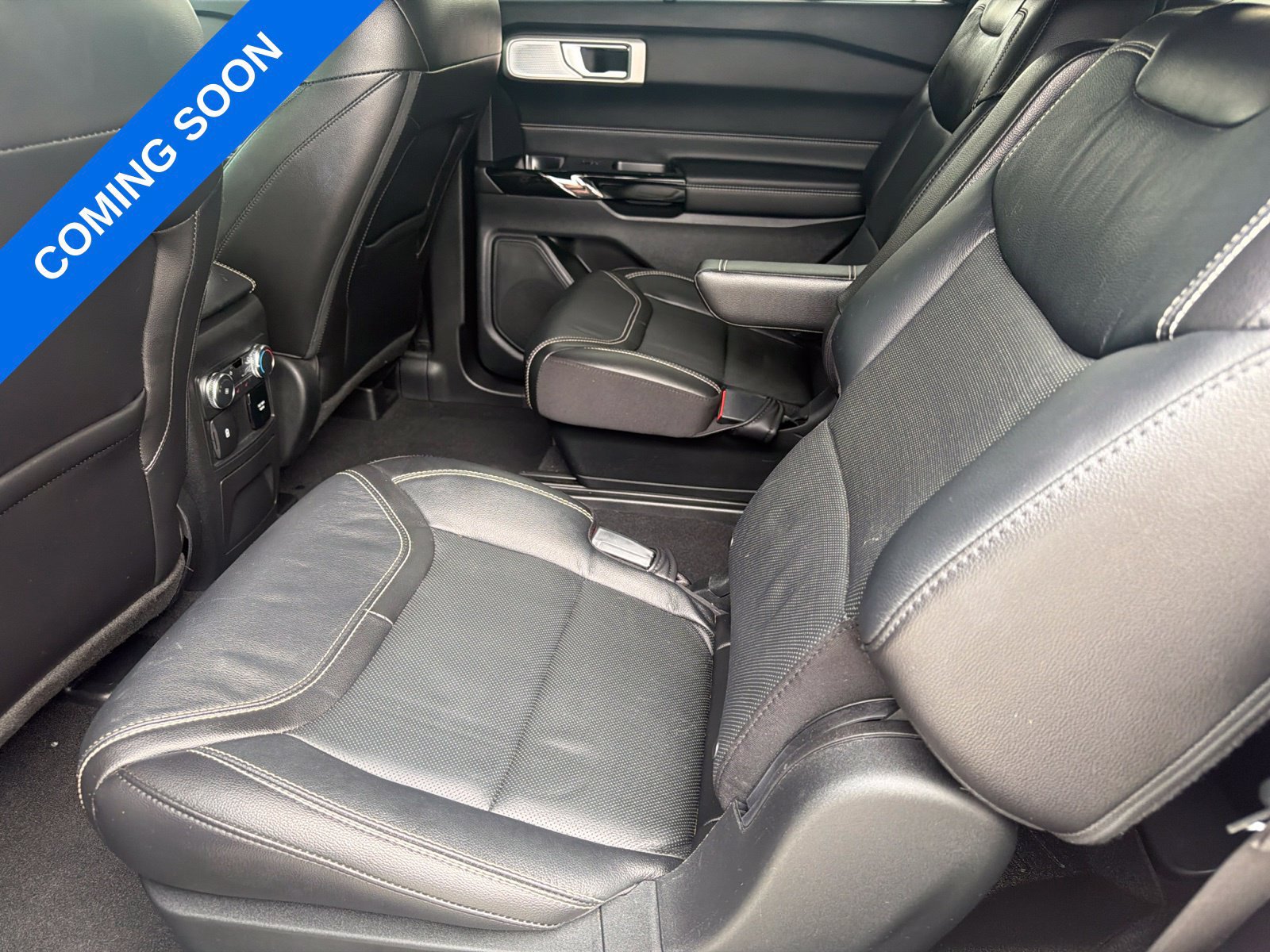 Used 2022 Ford Explorer ST w/ Equipment Group 401A RWD image 11