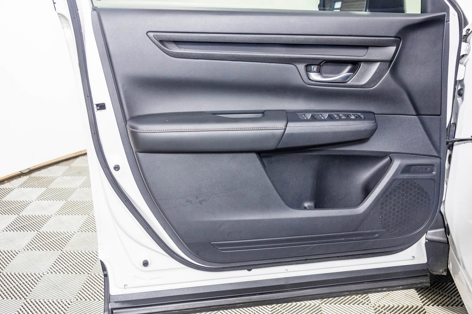 Used 2024 Honda CR-V Sport image 37