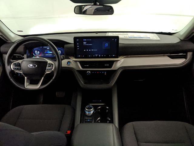 Certified 2025 Ford Explorer Active image 7
