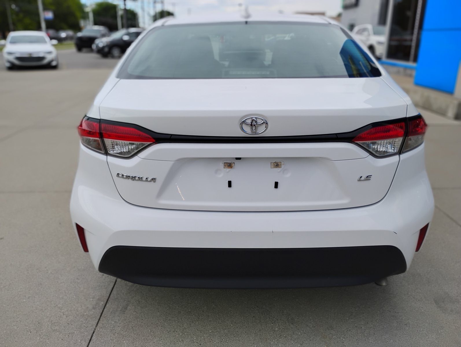 Used 2024 Toyota Corolla LE FWD image 8