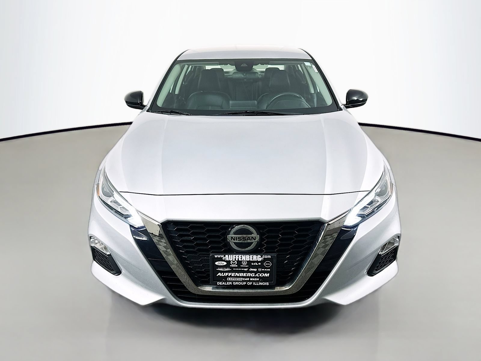 Used 2022 Nissan Altima 2.5 SR FWD image 2