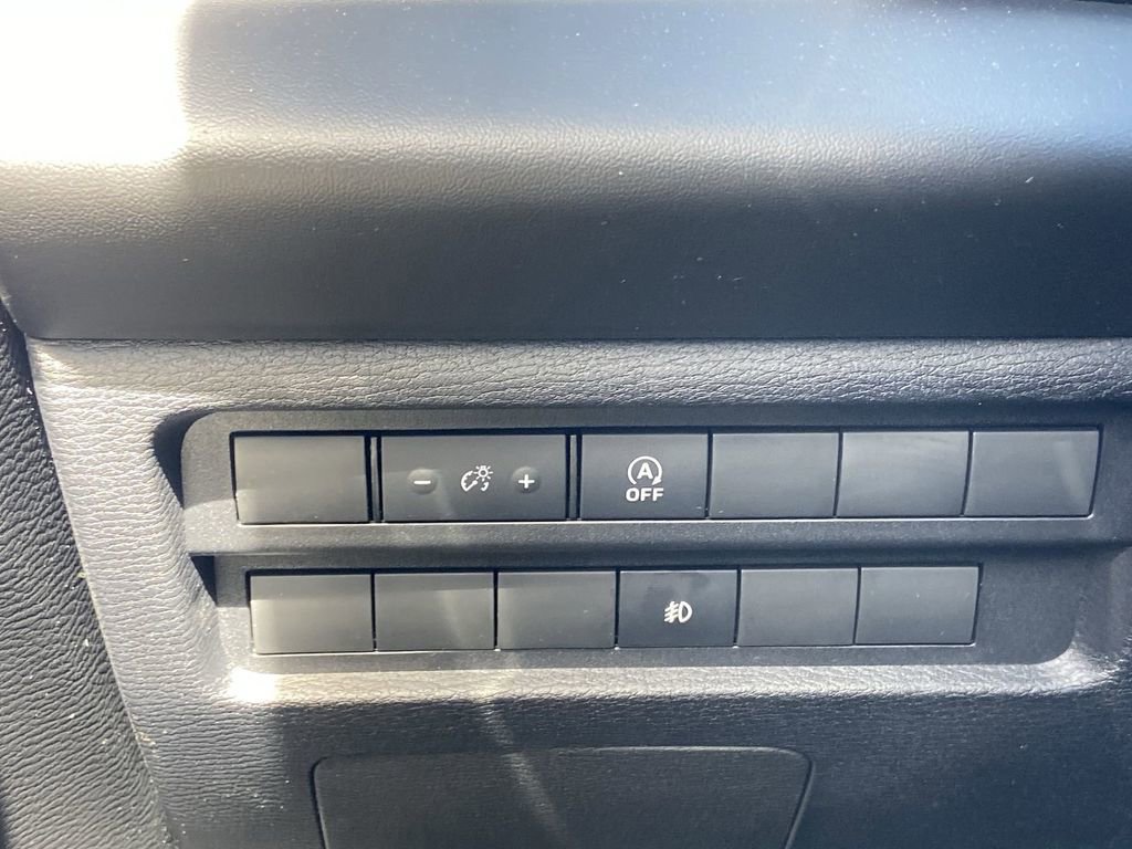 New 2026 Mitsubishi Outlander ES FWD image 14