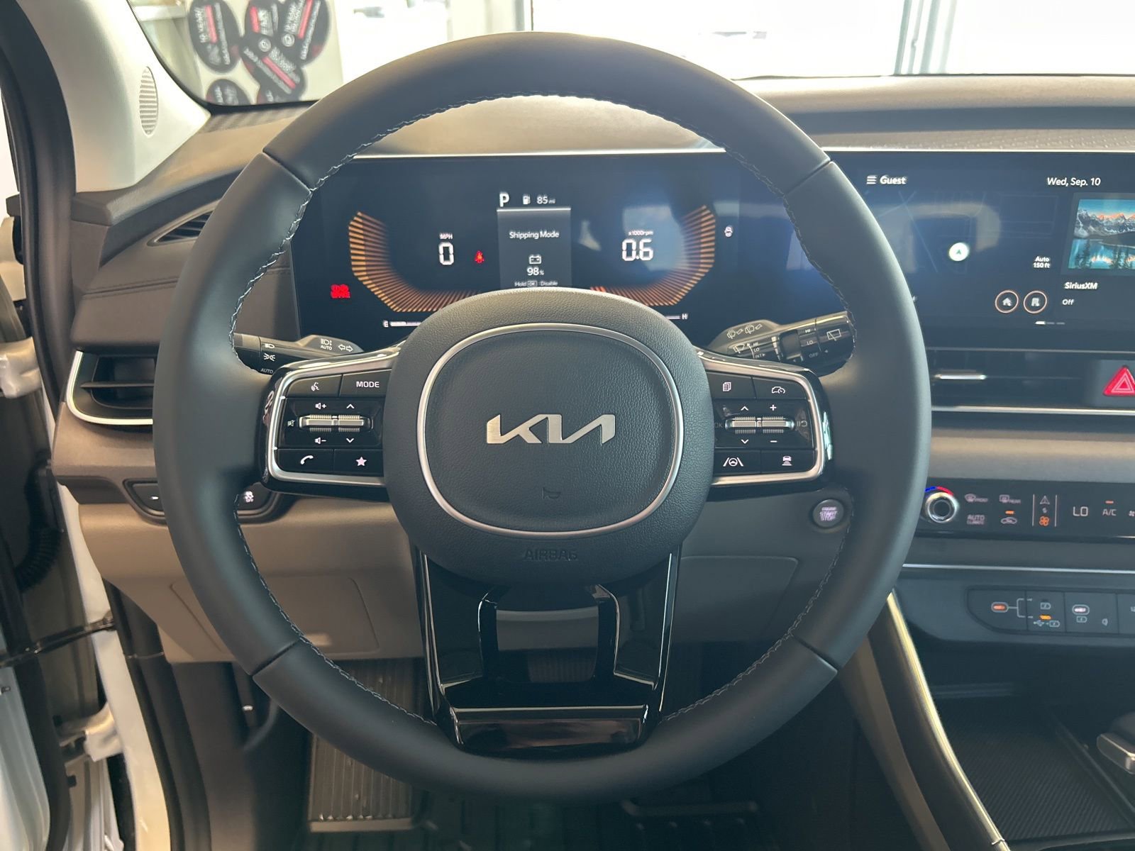 New 2026 Kia Carnival EX image 24