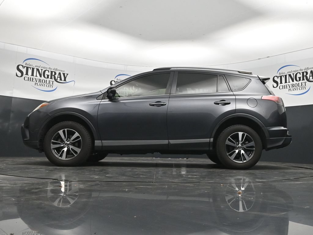 Used 2017 Toyota RAV4 XLE FWD image 29