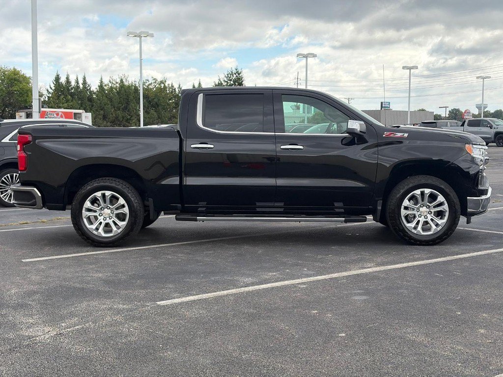 Used 2026 Chevrolet Silverado 1500 LTZ w/ LTZ Premium Package AWD/4WD image 2