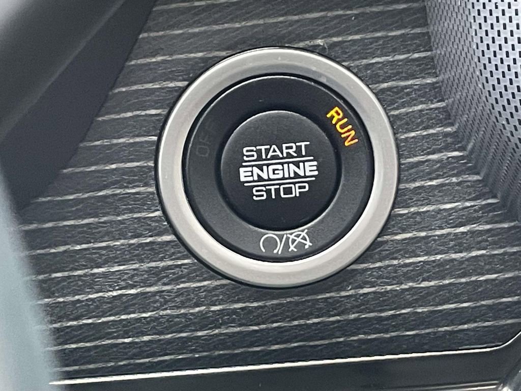 Used 2023 RAM 2500 Limited image 26