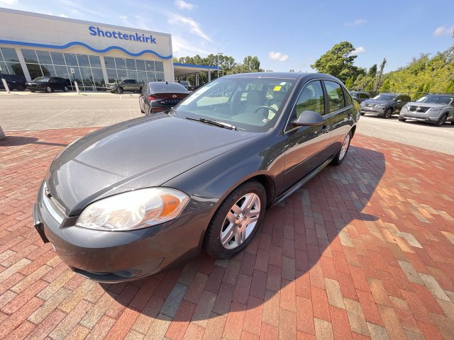 Used 2010 Chevrolet Impala LT w/ Luxury Edition Package FWD image 28